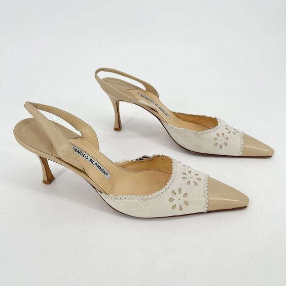 Manolo Blahnik Retro Floral Eyelet Beige Pointed Cap Toe Slingback Heel IT 40 - Picture 1 of 10